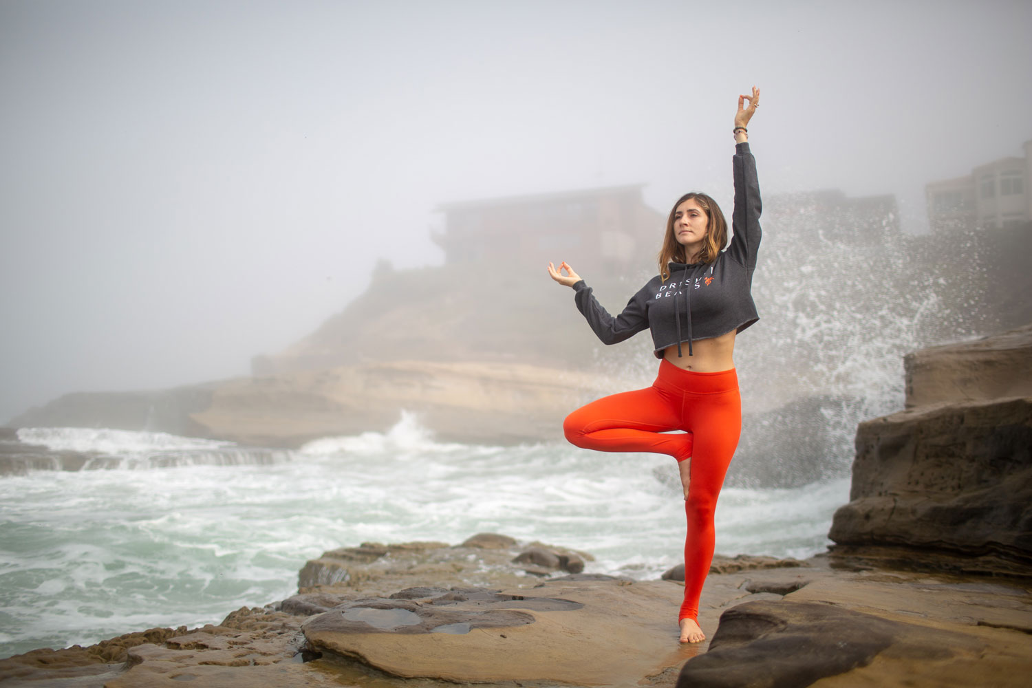 sustainable yoga clothes